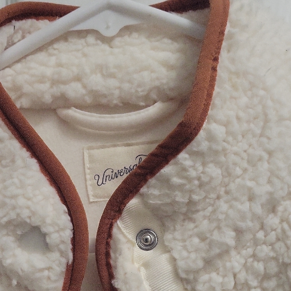 Universal Thread Cream Teddy Jacket With Brown Tr… - image 5